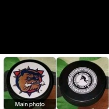 HAMILTON BULLDOGS VINTAGE VEGUM MFG.  AHL LICENSED PUCK Made In SLOVAKIA 🇸🇰