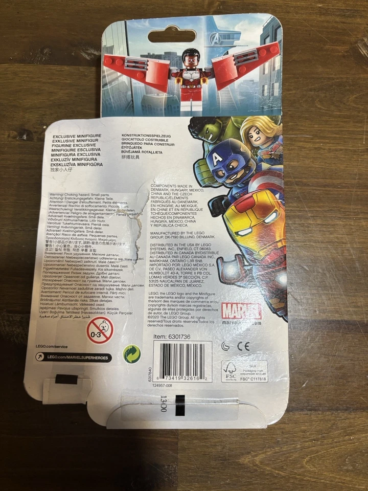 Lego 40418, Falcon & Black Widow Team-Up, Marvel, Retired! *SEALED DAMAGED BOX* - Image 2 of 2