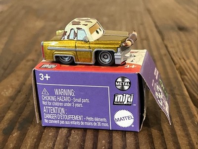 OPEN BOX DISNEY PIXAR CARS 2023 SERIES 3 TEX DINOCO MINI RACER #31 GOLD CADILLAC