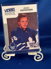 2009-10 Upper Deck Victory #334 Jonas Gustavsson Toronto Maple Leafs RC