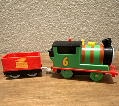 Thomas & Friends Percy Engine #6 w/ Red Cargo Wagon Green Plastic Toy Train