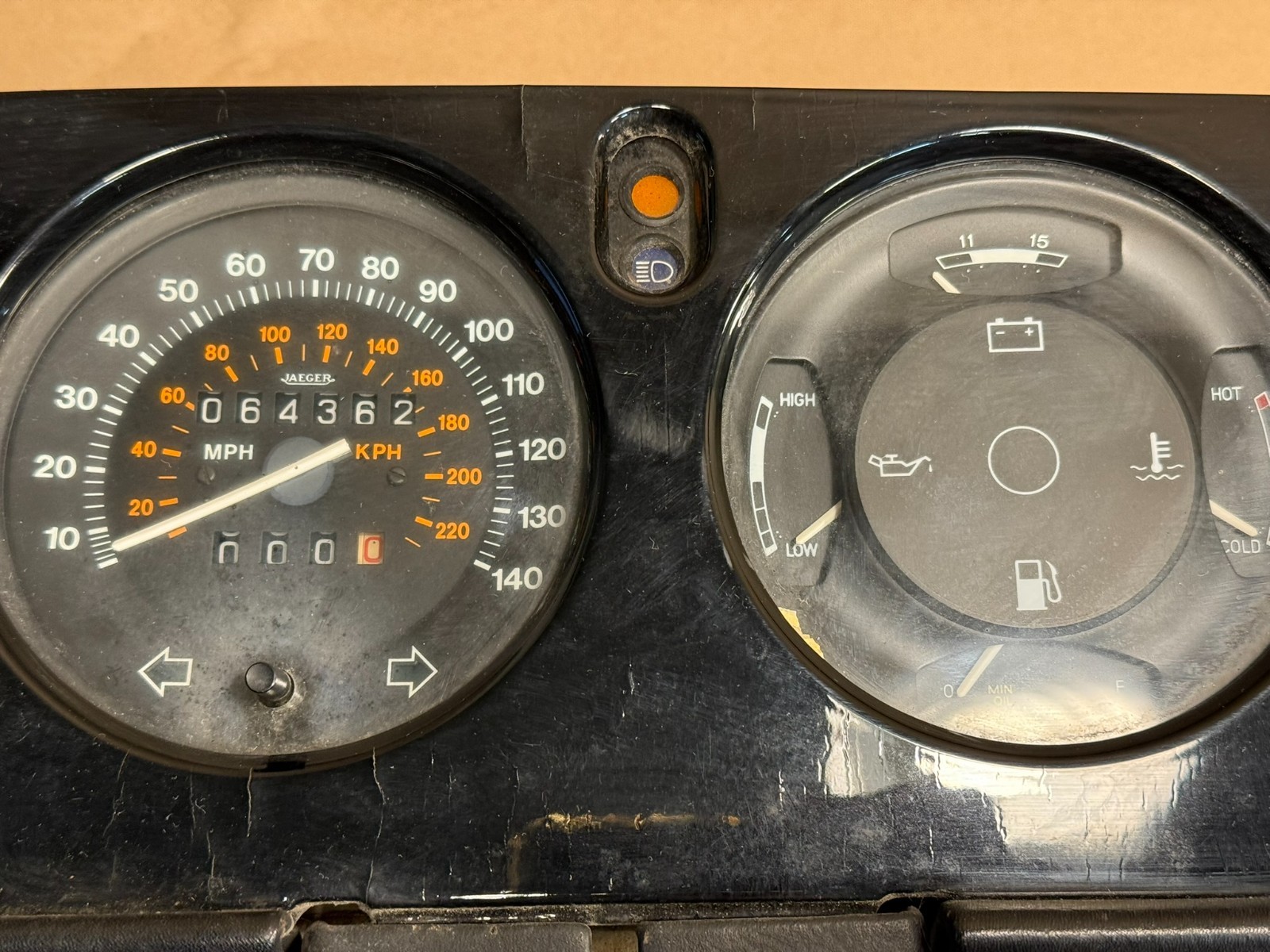 Original 1981-1986 Rolls Royce Silver Spur Dashboard