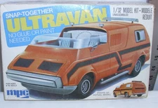MPC ULTRAVAN CUSTOM VAN BUILT UP SNAP MODEL KIT 1-3204 1:32