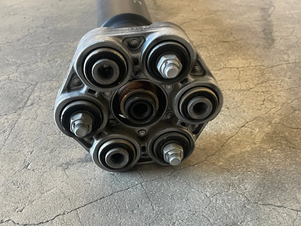 Eje de transmisión trasero 16 17 18 BMW 640i 650i F06 A/T 3,0 L tracción trasera 1579 OEM Foto 4 de 4