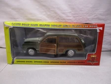 Motor City Classics 1949 Ford Woody Station Wagon Red Sunset Lifeguard 1/18