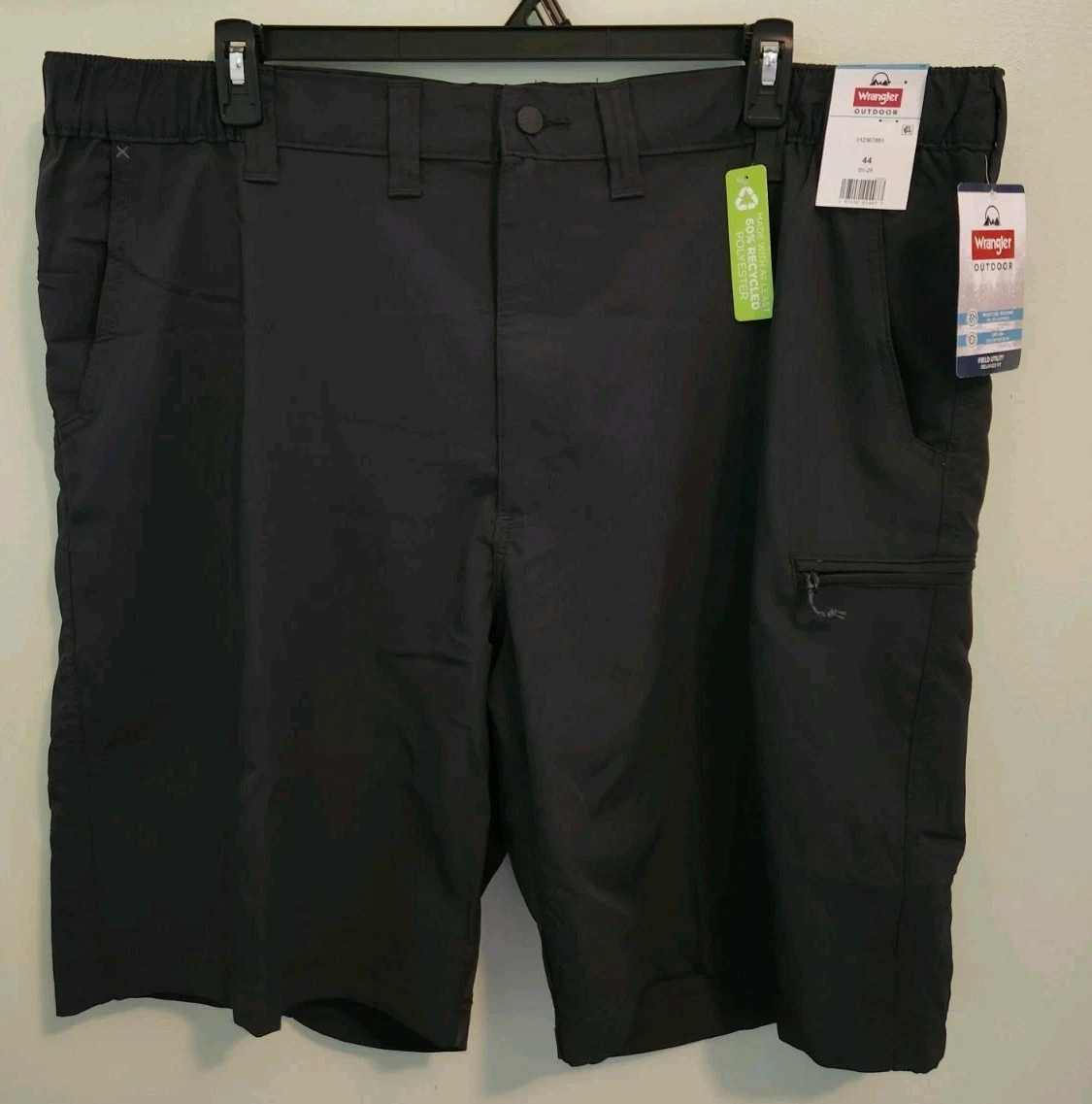 Wrangler Men's 44 Field Utility Relaxed Fit Shorts BLACK Poly Cargo 10" #53525