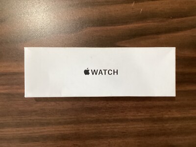 Apple Watch SE (2nd gen) 44mm starlight with band M/L GPS