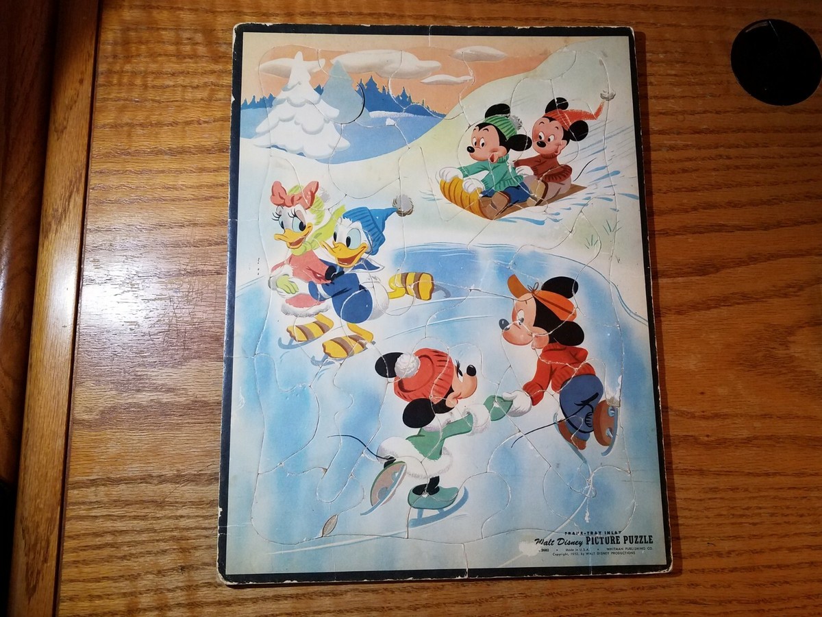 VINTAGE 1952 WALT DISNEY MICKEY & DONALD ICE SKATING PUZZLE