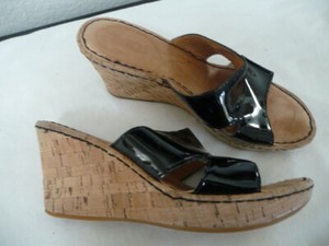 born wedges black