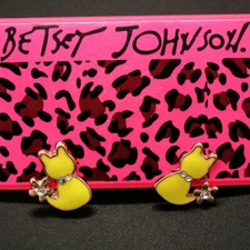 New Fashion Women Lovely Enamel yellow Bow tie cat Lady Jewelry Earring Gifts