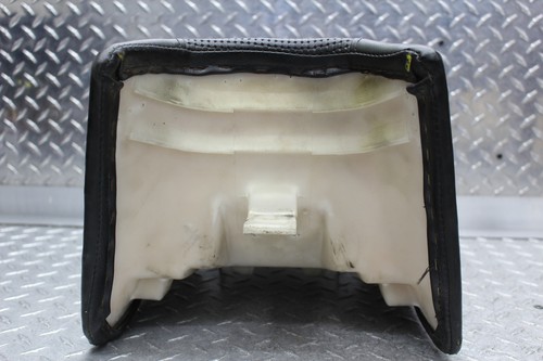 1989 Kawasaki Ninja 600R ZX600 FRONT SEAT SINGLE SADDLE - Picture 10 of 12