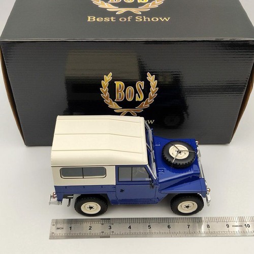 BOS 1:18 Lan~over Light weight Series III 1973 blue & white BOS382 Resin Model - Picture 8 of 9