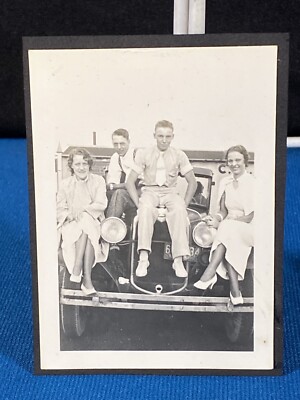 Well Dressed People Sitting on Old Car Aurora Nebraska c. 1940 VTG Photo Lt#11