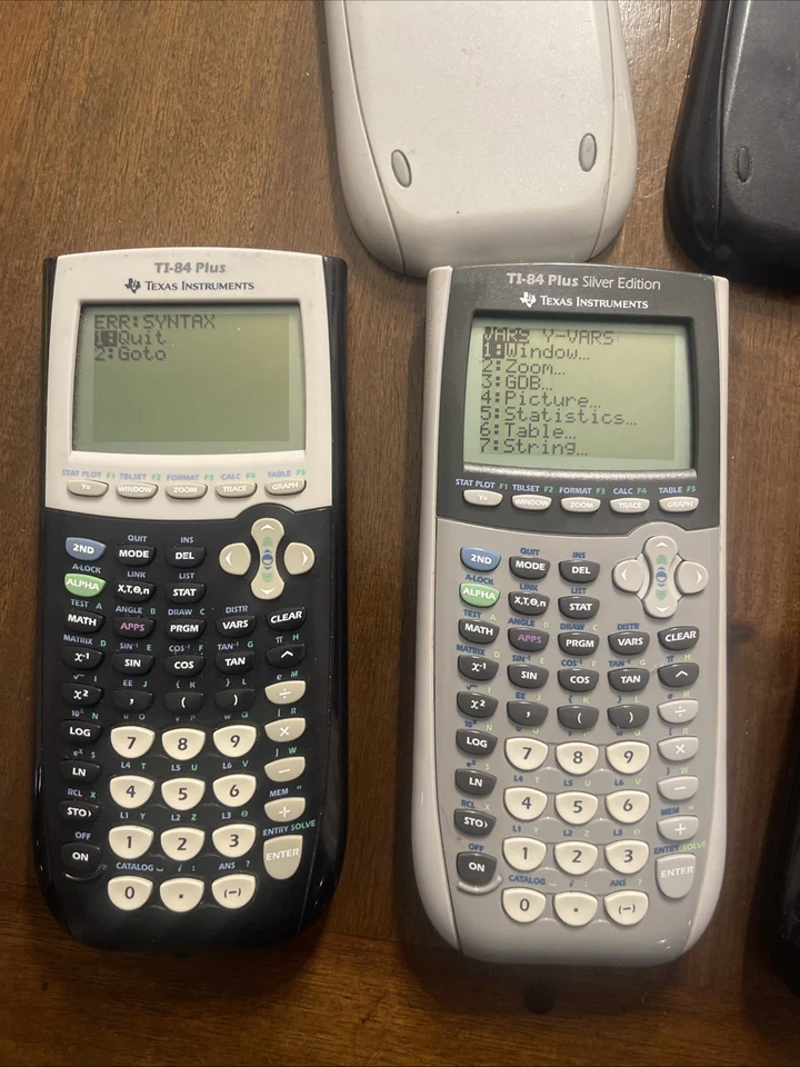 Lote de 3 calculadoras Texas Instruments TI-84 Plus TI-84 Plus testadas funcionando - Imagem 2 de 4