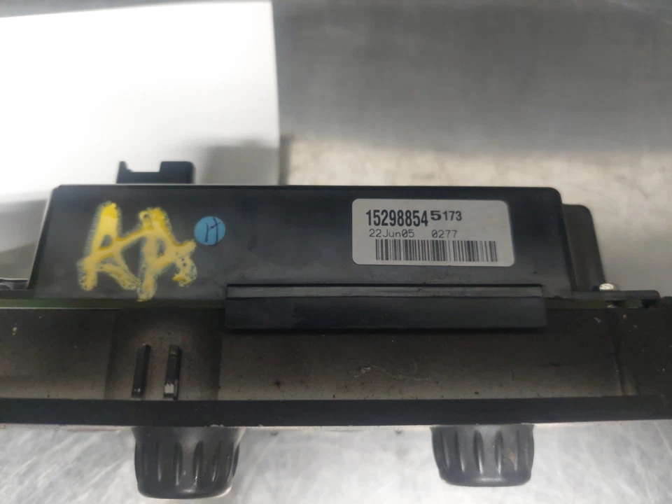 Pontiac Grand Prix 2004-2008 calefacción aire acondicionado temperatura climatización climatización Foto 2 de 4