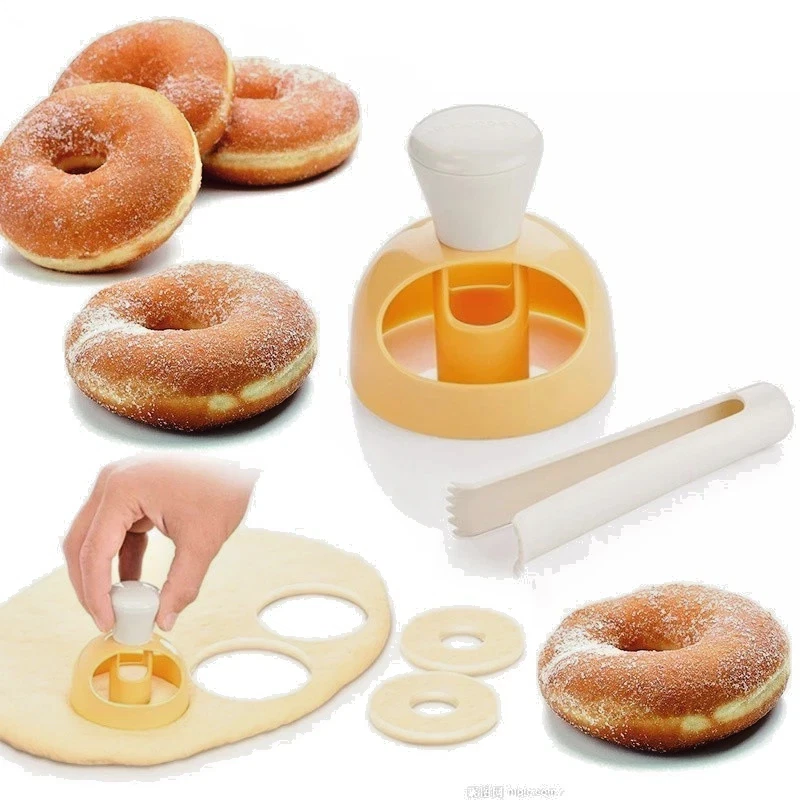 Donut Cake Mold DIY Doughnut Cutter Baking Tool Creative Kitchen Cooking Mold
Opens in a new window