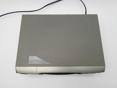 Vintage Used Sanyo model VWM-380 4-Head VCR VHS Player Made