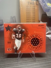 2004 Leaf Rookies & Stars Freshman Orientation #FO15 Chris Perry Jersey /500