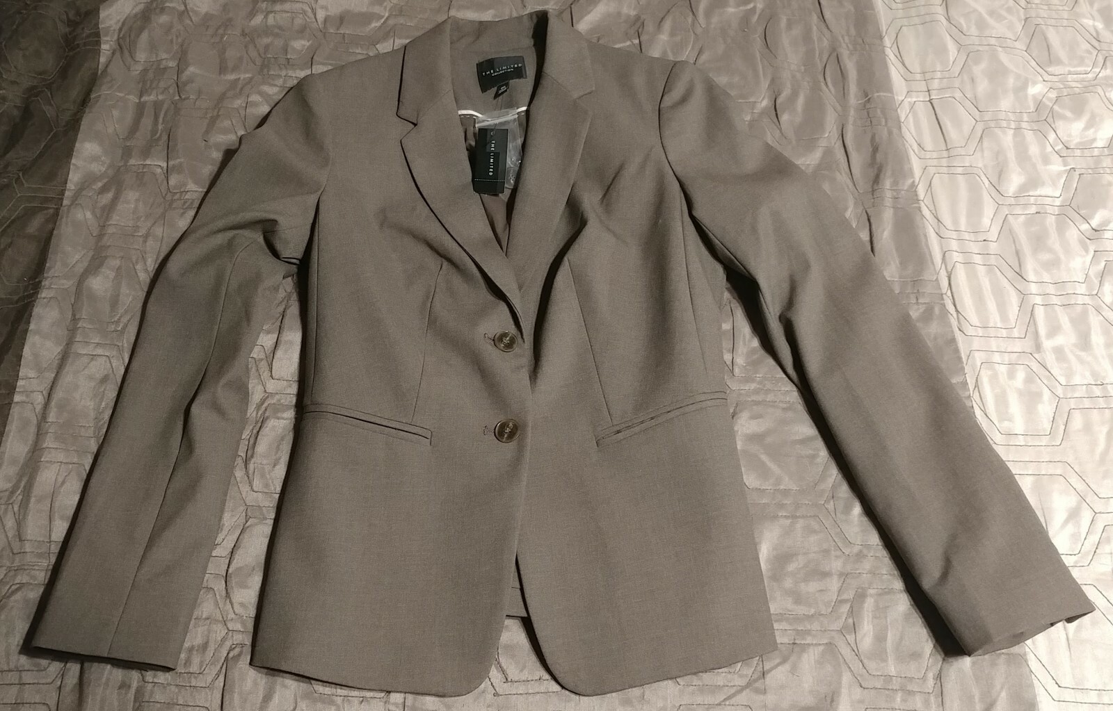 Picture 1 of 6