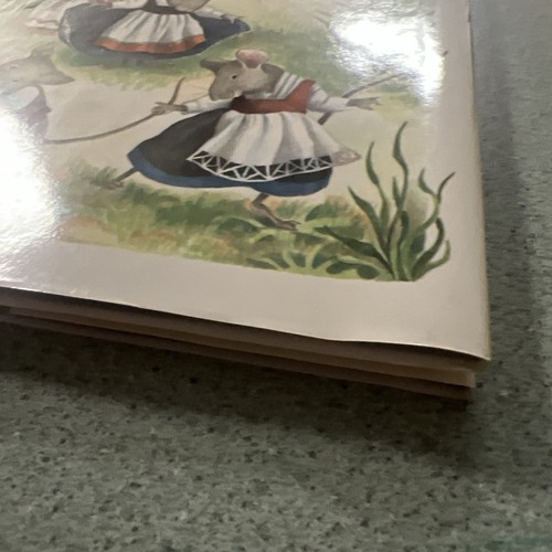 The Mouse Bride : A Finnish Tale by Linda Allen (1992, Hardback) - 1st Edition - Picture 7 of 9