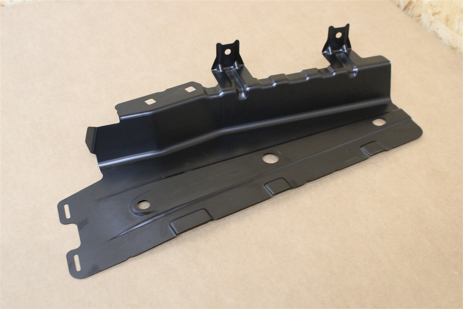Genuine Ford Front Fender Bracket 1722672 for sale online | eBay