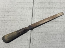 Round Wood Handle File 13  Long