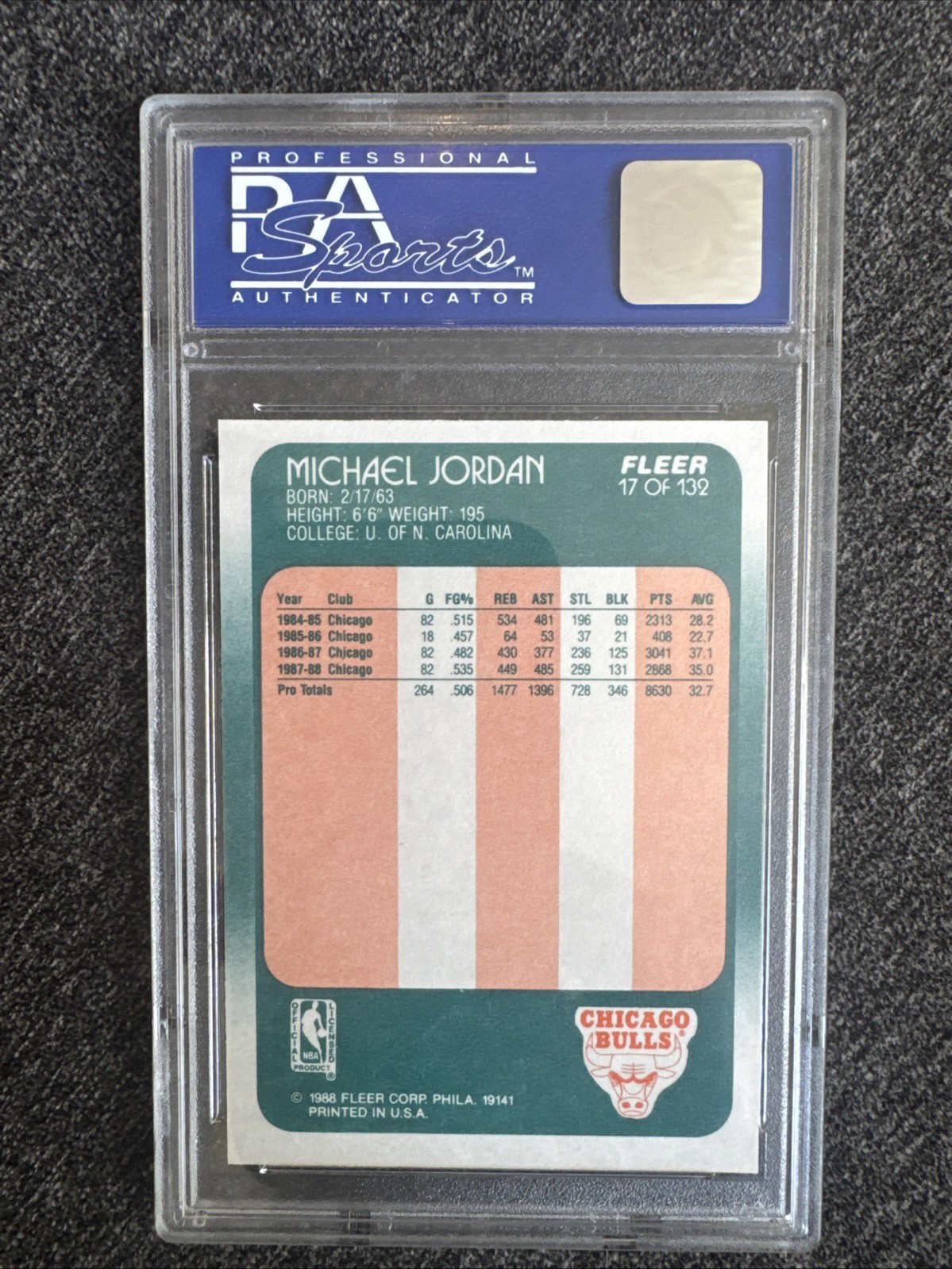 Jordan PSA 9 WITH OC QUALIFIER 3RD YEAR 1988 FLEER MICHAEL JORDAN #17 view 2