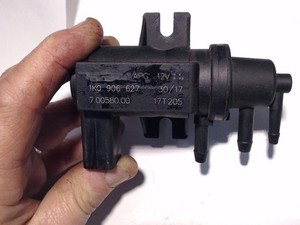 TURBODRUCKREGLER Volkswagen Passat (3C2) Sedan 1.6 (BSE) 2007 1K0906627