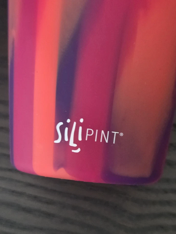 Ultra Rare Apple Employee Exclusive Silicon Cup Silipint! - Image 2 of 4