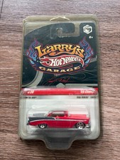 Hot Wheels Larry's Garage '56 Chevy Red Real Riders IN PROTECTOR N9046-0910