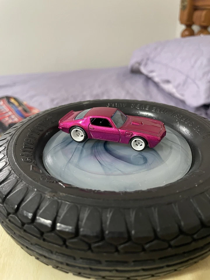 Hot Wheels 73 Pontiac 2025 Spectraflame Pink Factry Prototipo Remache/Notampo Como Nuevo Foto 2 de 4
