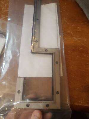 NEW Old Stock New Britain Machine Wiper X-Axis Top RH Way Cover # B107 7113