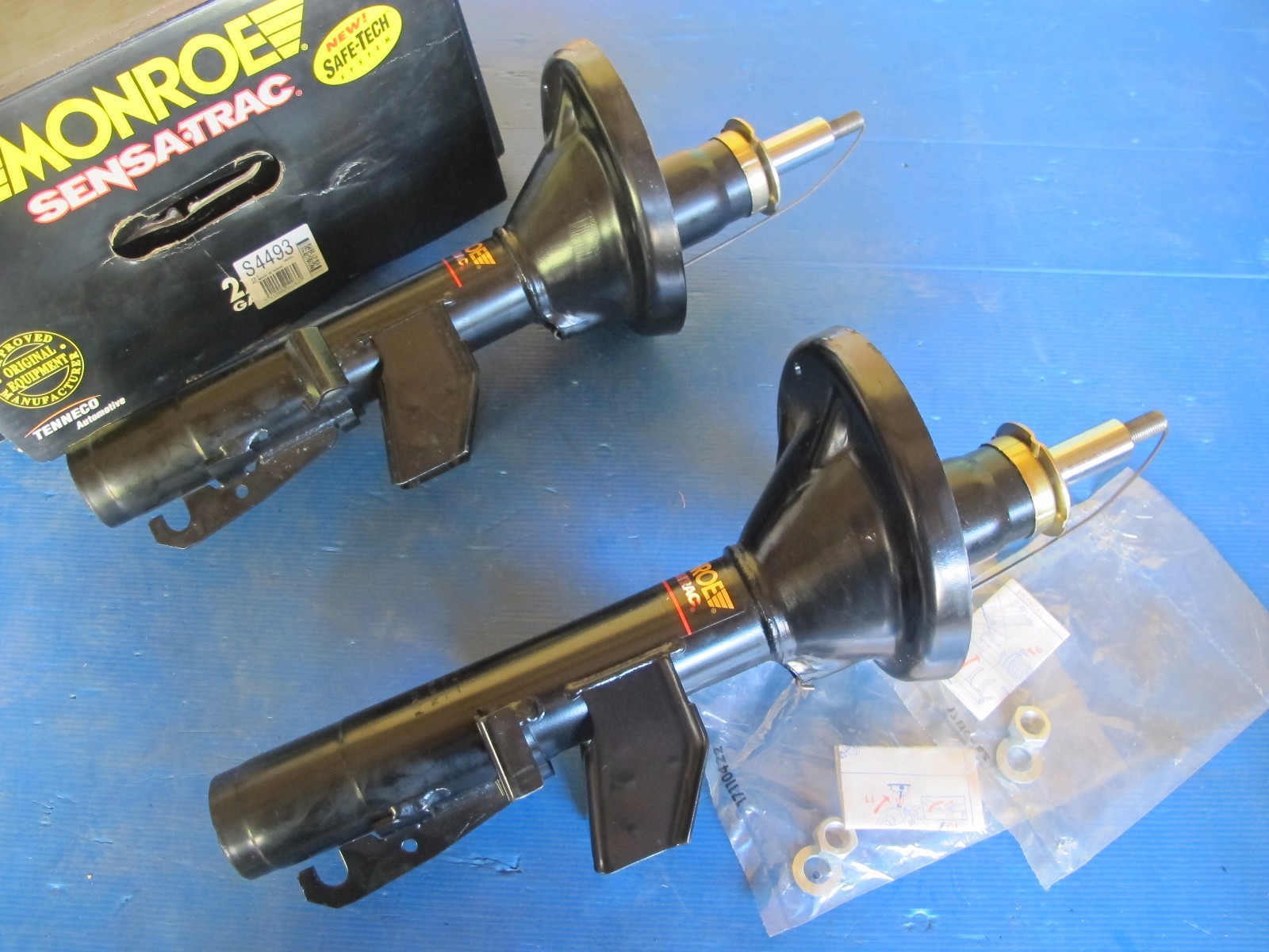 Amortisseurs arrière à gaz Monroe Sensatrac S4493 Ford Mondeo suspension