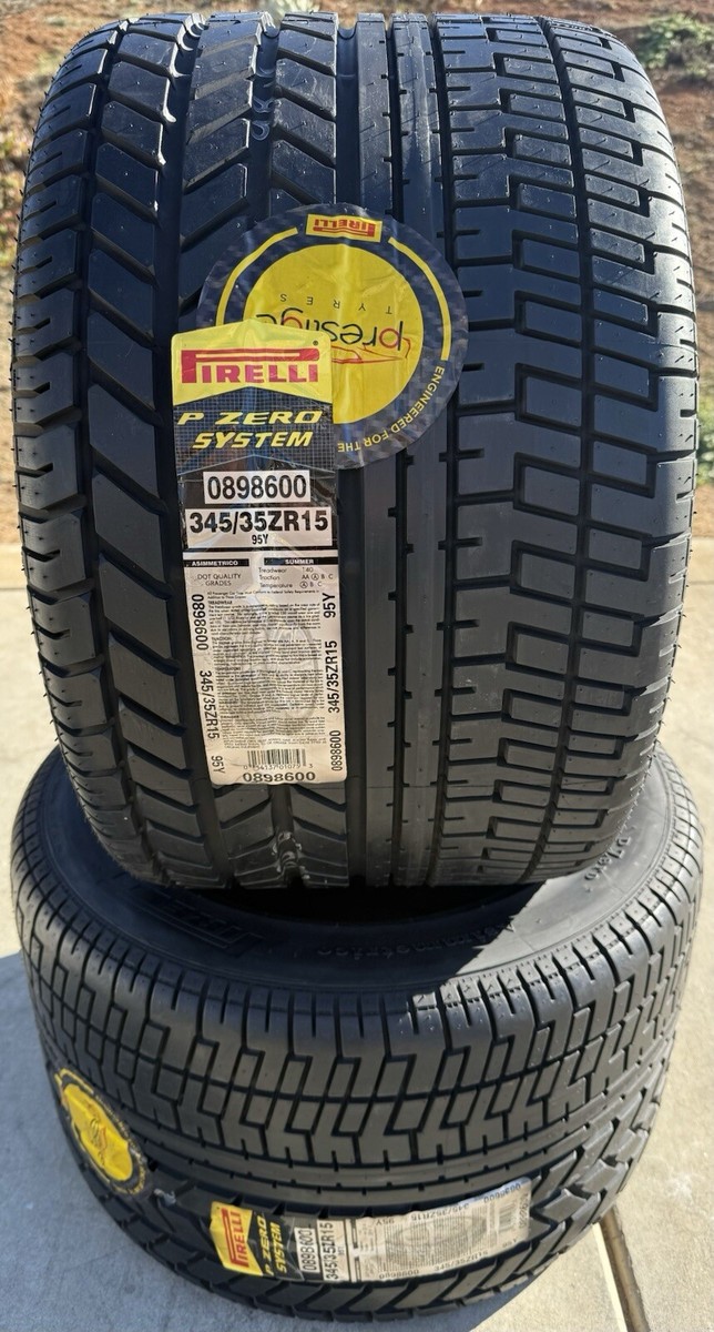 15インチ PIRELLI P Zero ホイールセット Set of TWO BRAND NEW 345/35ZR15 Pirelli P Zero System