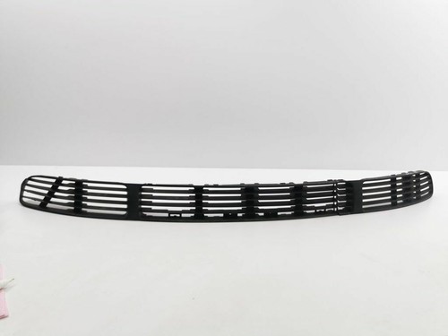 Volkswagen Passat B5 1998 Vorne Stoßstange Unten Grill Rand 3B0853677B AMD63665