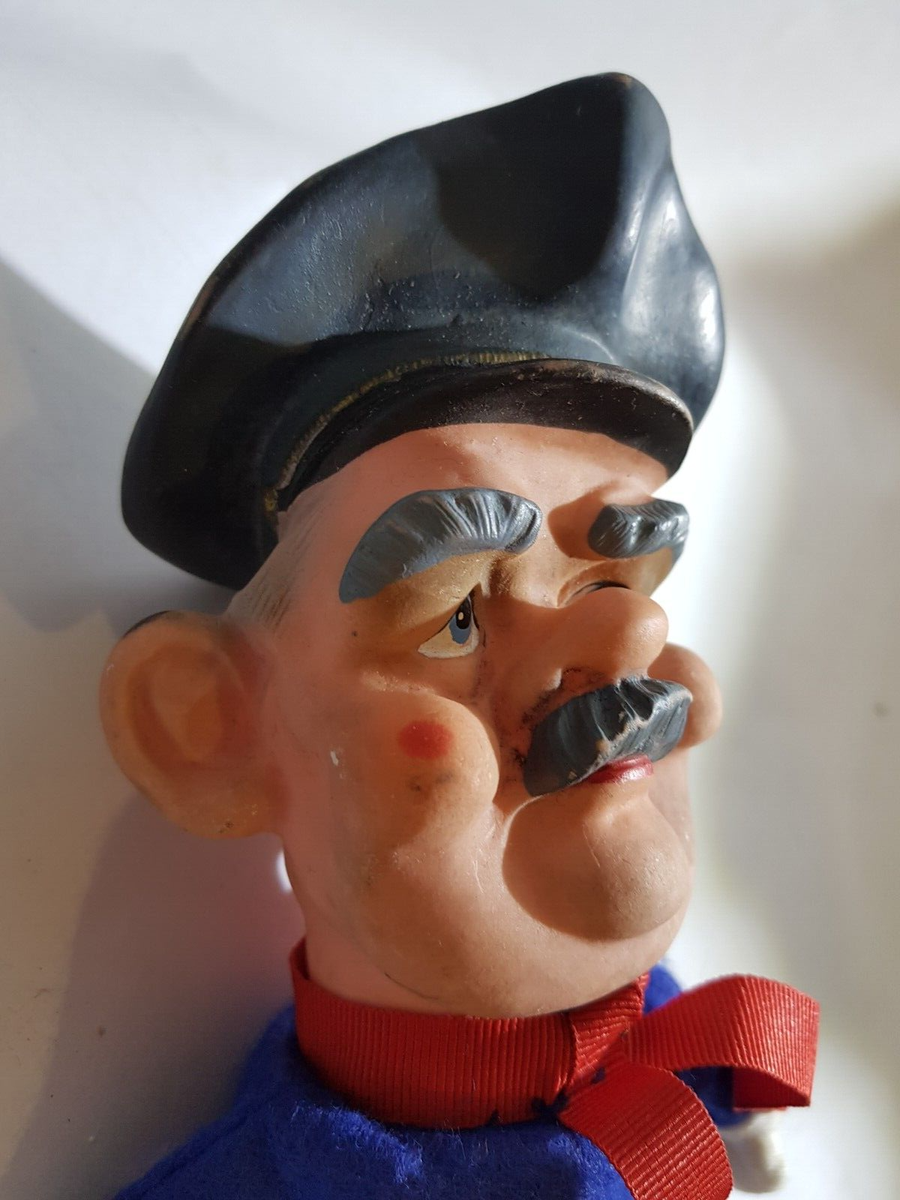 Ancienne Marionnette a main vintage le voleur / bandit / théâtre Guignol