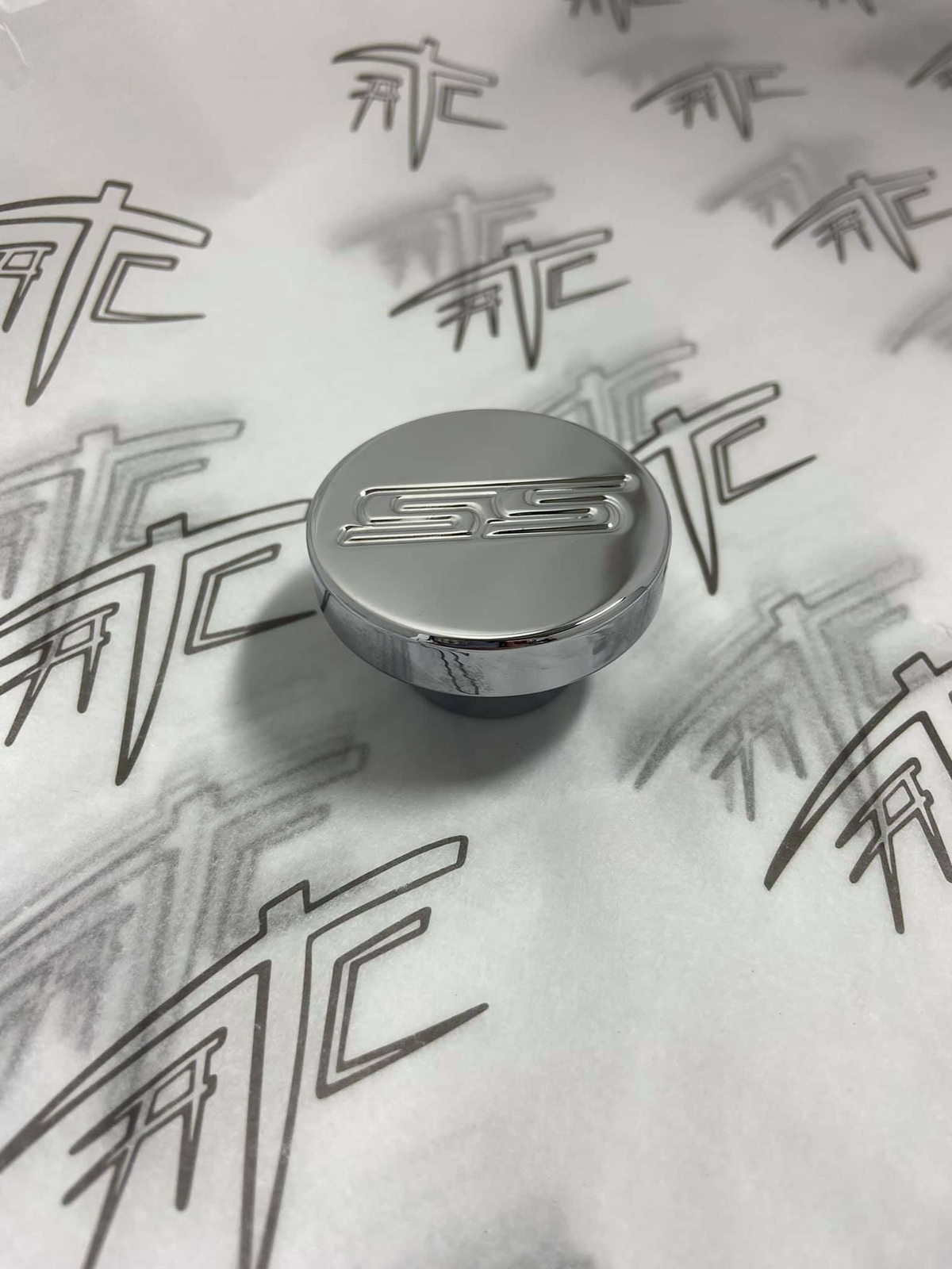 CAMARO CHROME AC CAP COVER WITH SS (1 PC.) FOR 2010-2015 CHEVROLET CAMARO