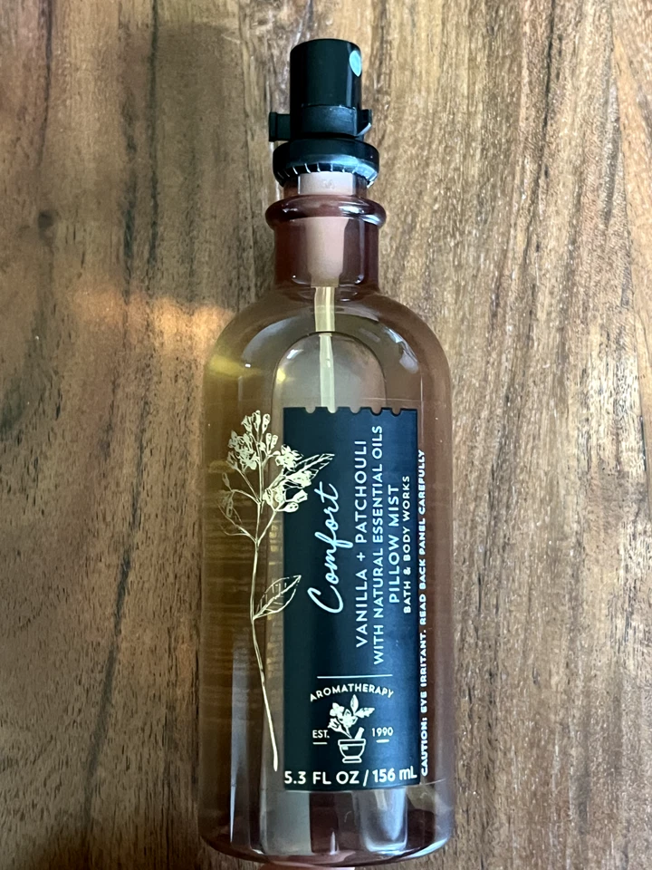 Bath & Body Works aromaterapia COMFORT vainilla + pachulí almohada niebla 5,3 oz.  Foto 2 de 4