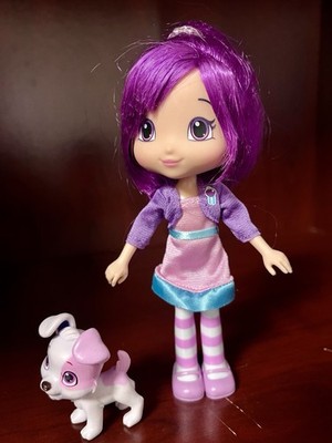 Strawberry Shortcake Plum Pudding Doll With Pet Pitterpatch 2014