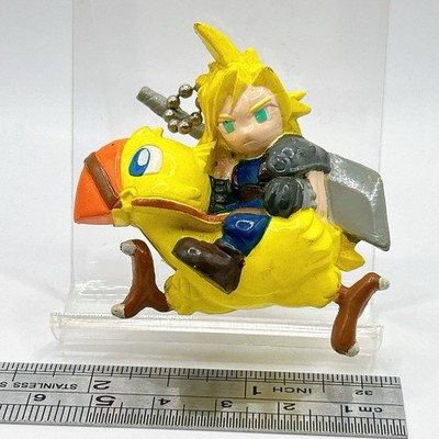 Cloud Strife Chocobo Final Fantasy VII Figure Keychain Square Enix