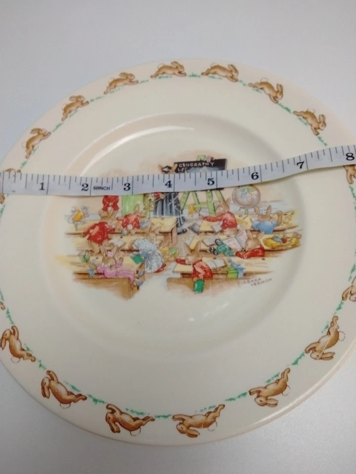 Royal Doulton Bunnykins 8.5" Plate Classroom Scene Barbara Vernon England - Image 4 of 4