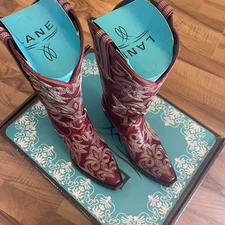 LANE Womens Wild Ginger- Red Leather White Embroidered Snip Toe Boots Size US 7