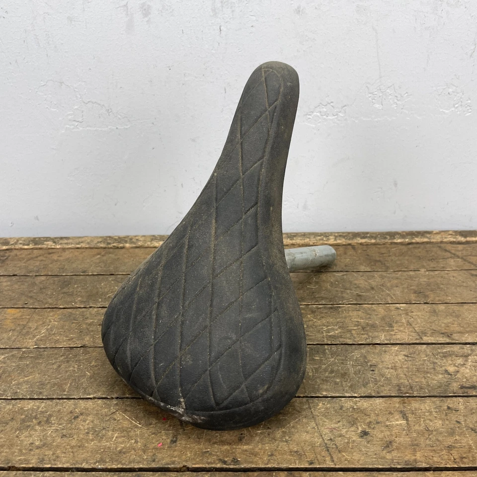 Asiento BMX Troxel 1986 Old School Vintage Acolchado Negro Acolchado 21.5 Postes 86 Foto 4 de 4