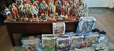 street fighter figure,SOTA TOY'S, STORM COLLECTIBLES,BANDAI.