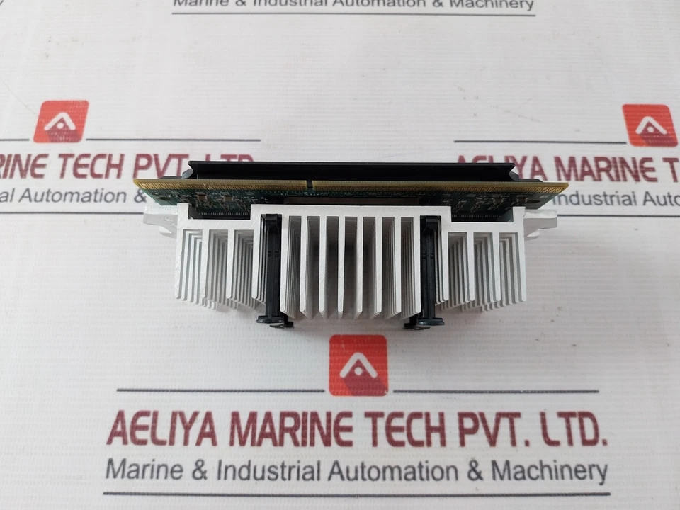 INTEL SL356 Pentium II Processor 350/512/100/2.0V S1 - Image 4 of 4