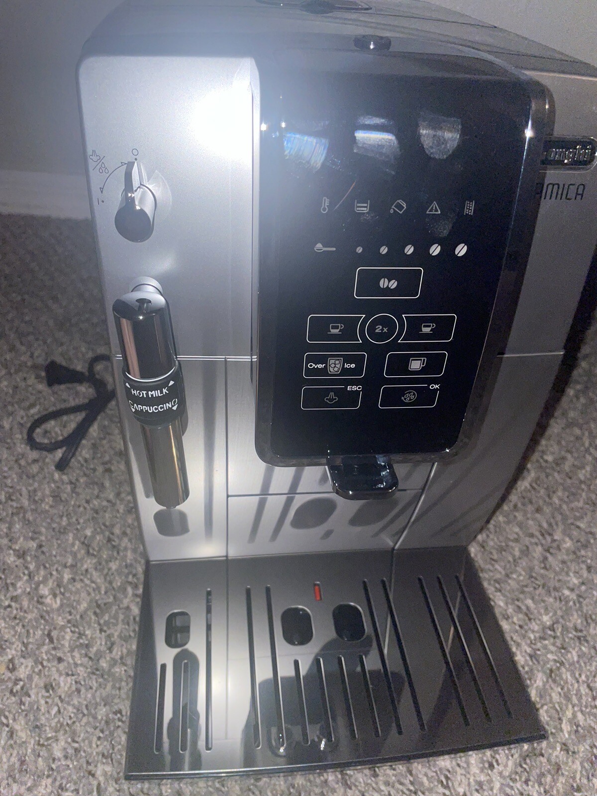 Delonghi Dinamica Stainless Steel Automatic Coffee Espresso Frother