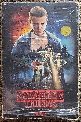 Blu-Ray & DVD - Stranger Things - Season 1- Nexflix - With Poster
