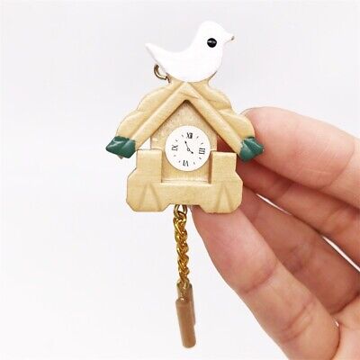 Retro Cute Wooden Wall Clock For 1:12 Doll House Miniature Furniture I2L7