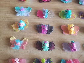 LOT of 39 - HATCHIMALS COLLEGGTIBLES FIGURES WINGS
