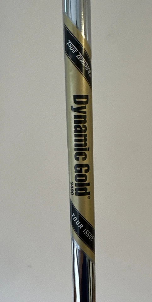 MIZUNO PRO T-1 CUÑA SATINADA BLANCA 48*/10S/DINÁMICA GOLD TOUR EDICIÓN S400 Foto 4 de 4